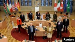 G-7外長2022年11月4日在德國明斯特市政廳參加會議。