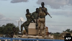 Cette prison est la mieux gardée du pays, les détenus les plus dangereux et notamment des éléments jihadistes y sont incarcérés.