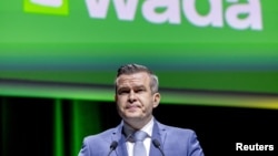 世界反興奮劑機構(WADA) 主席班卡出席2024年3月12日在瑞士洛桑舉行的世界反興奮劑機構研討會.（資料圖片）