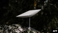 SpaceX ကုမ္ပဏီရဲ့ Starlink ဆက်သွယ်ရေးစနစ် အင်တာနာ