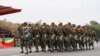 L’armée congolaise a annoncé la semaine dernière le recrutement dans ses rangs de 1.500 jeunes de 18 à 25 ans.