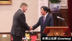 台灣副總統賴清德在台北會晤到訪的美台商業協會訪問團。 （2024年1月24日）