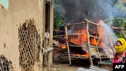 মণিপুরে বহু বাড়িঘর, দোকান গাড়ি জ্বালিয়ে দেওয়া হয়েছে। (ফাইল ছবি) 