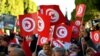 Des centaines de Tunisiens dans la rue pour commémorer la révolution