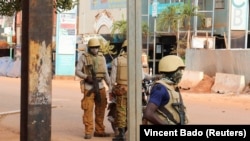 Au moins neuf civils ont été tués en deux jours dans deux attaques de jihadistes présumés dans la région du Centre-nord du Burkina Faso, ont indiqué mercredi 