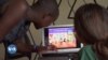 Au Rwanda, recours aux bandes dessinées pour mieux éduquer les enfants
