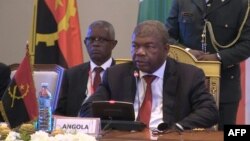 Les délégations ont été reçues par le président angolais et médiateur désigné par l'Union africaine, Joao Lourenço. 