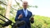 Le président américain Joe Biden sur l'île balnéaire indonésienne de Bali, le 16 novembre 2022.