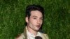 La star du film "The Flash", Ezra Miller, dit souffrir de problèmes de santé mentale