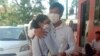 តុលាការ​ឃុំ​ខ្លួន​សកម្មជន​គណ​បក្ស​ភ្លើងទៀន រឿង​ថត​វីដេអូ​មន្រ្តី​បក្ស​កាន់​អំណាច​កាន់​បញ្ជី​ឈ្មោះ​អ្នក​បោះឆ្នោត
