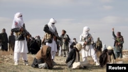 این اولین باری است که رویداد گروگان‌گیری در مسیر هرات – کندهار، رخ می‌دهد.
