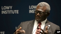 所羅門群島總理索加瓦雷(Manasseh Sogavare)。