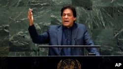 លោក Imran Khan នាយក​រដ្ឋ​មន្ត្រី​ប៉ាគីស្ថាន ថ្លែង​ក្នុង​កិច្ច​ប្រជុំ​អចិន្ត្រៃយ៍​លើក​ទី​៧៤ របស់​អង្គការ​សហប្រជាជាតិ នៅ​បុរី​ញូវយ៉ក សហរដ្ឋ​អាមេរិក កាល​ពី​ថ្ងៃ​ទី​២៧ កញ្ញា ២០១៩។