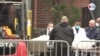 Decenas de cuerpos encontrados en camiones de mudanza afuera de funeraria en NY