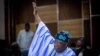 Bola Ahmed Tinubu, ancien sénateur et ancien gouverneur de l'État de Lagos.