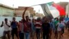 Des manifestants pro-Béchir dispersés à coups de gaz lacrymogène 
