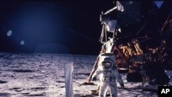 L'astronaute Edwin E. Aldrin Jr. foulant le sol lunaire durant la mission Apollo 11 (Nasa)