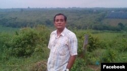 រូបឯកសារ៖ លោក​បណ្ឌិត មាស នី អ្នក​ស្រាវជ្រាវ​ខាង​ការ​អភិវឌ្ឍ​សង្គម​ម្នាក់​នៅ​កម្ពុជា។ (រូប​ដក​ស្រង់​ពី​ទំព័រ​ហ្វេកប៊ុក)