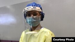 Chanthy Ratha joins other medical frontline workers in Samdech Techo Volunteer Youth Doctor Association to help tackle the COVID-19 pandemic in Cambodia. (Courtesy photo) 