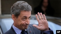 L'ancien président français Nicolas Sarkozy, à Paris, 11 janvier 2016.