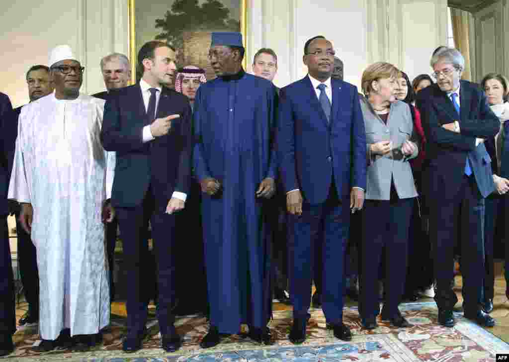 2 juillet : le G5 du Sahel décide la création d'une force militaire conjointe transfrontalière, la FC-G5S.