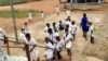 Alunos em escola de Malanje, Angola