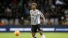 Paul Pogba "garde la tête haute" malgré sa blessure et "tous les soucis"