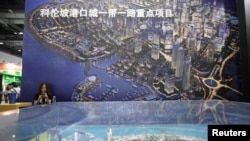 2019年5月28號在北京舉辦的“中國國際展銷會”上一幅巨大的效果圖向人們展示了中國“一帶一路”將給斯里蘭卡科倫坡帶來未來美景。