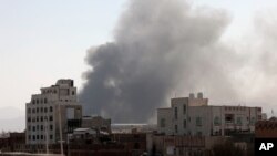沙特軍事聯盟對也門薩那地區發動空襲（2021年3月7日）
