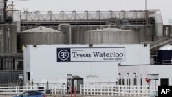 泰森食品公司（Tyson Foods）位於艾奧瓦州的肉類加工工廠（2020年5月1日）。