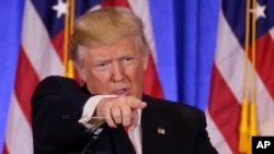Le président Donald Trump lors d'une conférence de presse à New York, le 11 janvier 2017.