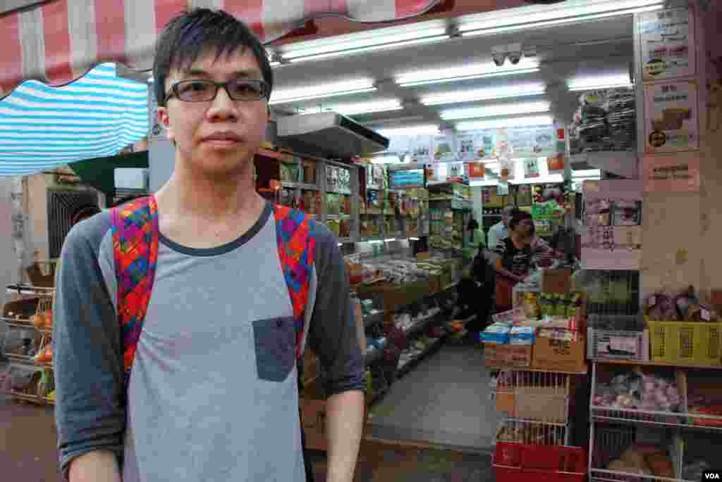 港人自決、藍色起義發起人陳梓進表示,反大陸自由行及水貨客與香港本土議題有關