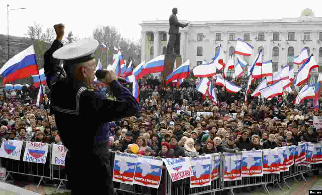 Сімферополь. Неділя