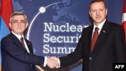 Baş nazir Ərdoğan:"Ermənistan Azərbaycanla məsələni həll etsə, Türkiyə ilə sərhədin açılmasına kömək etmiş olar"