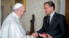 Le pape reçoit Leonardo DiCaprio pour évoquer l'environnement