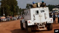 Des Casques bleus à Bangui le 30 novembre 2015.