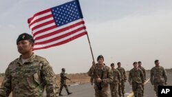 Des soldats américains lors d'un entrainement anti-terroriste à Thiès, Sénégal, le 8 février 2016.