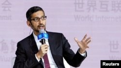 谷歌CEO桑德爾皮查伊在中國烏鎮出席第四屆世界互聯網大會時講話。（2017年12月3日）