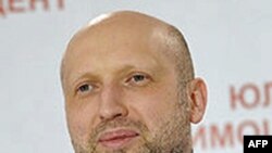 Генпрокуратура передумала допитувати Турчинова?