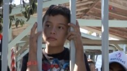Los migrantes de las caravanas deberán esperar meses para entrar a EE.UU.