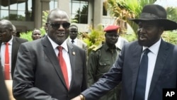  Riek Machar et Salva Kiir, Juba, le 29 avril 2016. (AP Photo/Jason Patinkin)