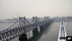 鴨綠江大橋