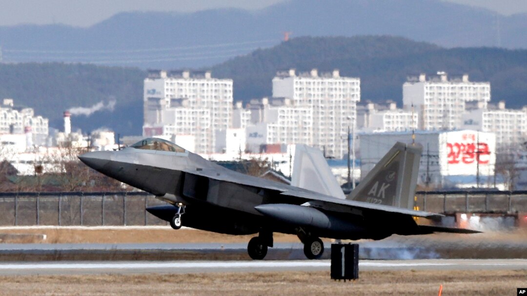 El despliegue de cuatro cazas estadounidenses en Corea del Sur es una acción inusual con la que aparentemente los aliados tratan de exhibir músculo tras las recientes acciones de Corea del Norte.