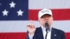 លោក Trump និង​លោកស្រី Clinton កំពុង​តែ​ធ្វើ​ការ​វាយប្រហារ​ពាក្យ​សម្តី​ដាក់​គ្នា​ថា​មិន​សក្តិសម​ធ្វើ​ជា​ប្រធានាធិបតី​របស់​សហរដ្ឋ​អាមេរិក
