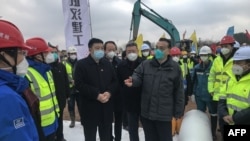 中國總理李克強在視察武漢新建醫院工地時講話。（2020年1月27日）