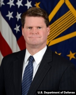 負責亞太安全事務的美國國防部助理部長薛瑞福（Randall Schriver，美國國防部照片)