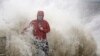 ខ្យល់​ព្យុះ Hurricane Hermine បោកបក់​លើ​រដ្ឋ Florida