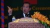 លោក ហ៊ុន សែន ព្រមាន​ចាប់​ខ្លួន​អ្នក«ព្រហើន»​អត្ថាធិប្បាយ​ទាក់ទងនឹង​កិច្ចព្រមព្រៀង​សន្តិភាព​ទីក្រុង​ប៉ារីស