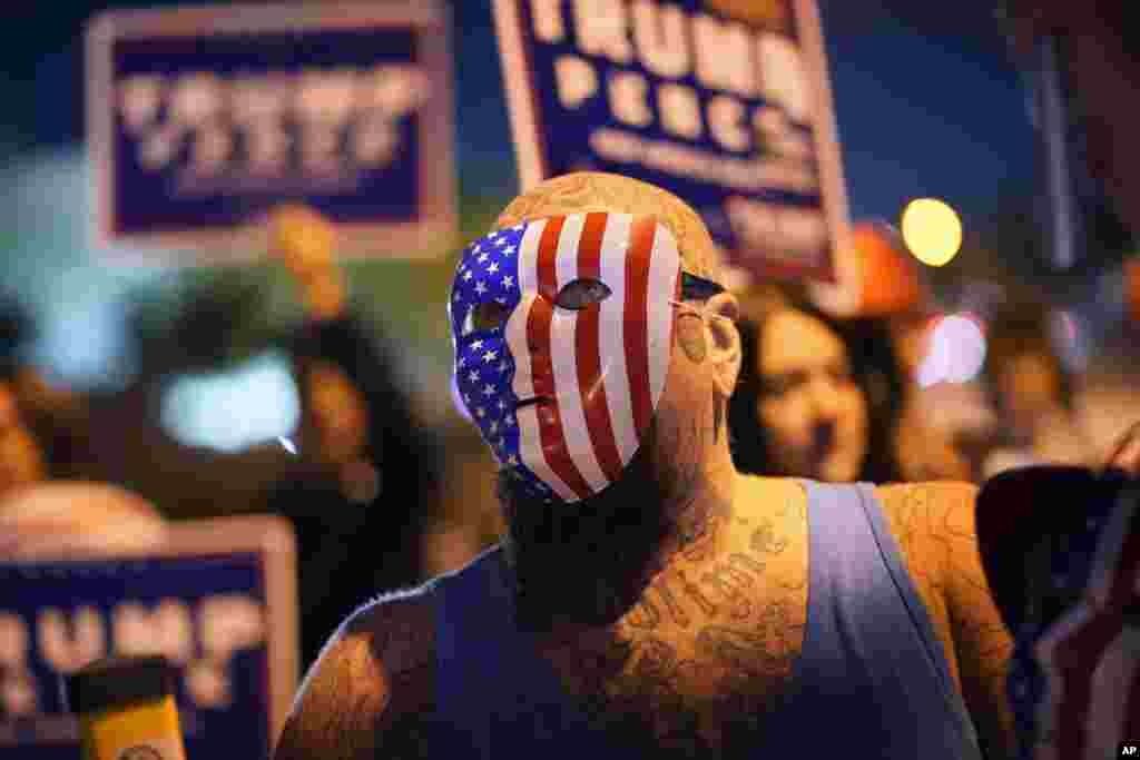 Les manifestations se sont poursuivies à Las Vegas, dans le Nevada, le 4 novembre 2020.