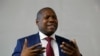 Zweli Mkhize s'adresse aux étudiants de l'Université d'Afrique du Sud (UNISA) à Roodeport, Afrique du Sud, le 4 octobre 2017. REUTERS/Siphiwe Sibeko